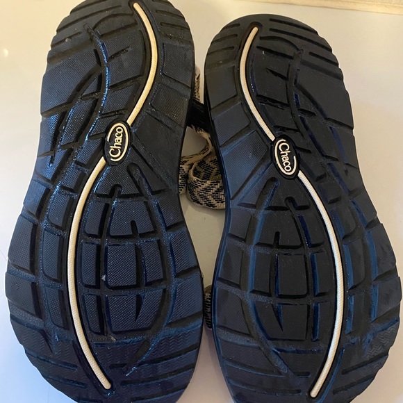 Chaco’s women’s Sandals size 6 black & white - Picture 4 of 7